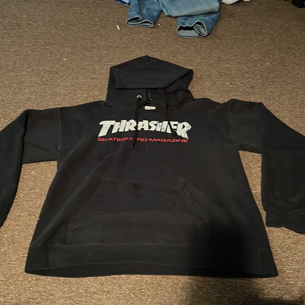 Good condition thrasher hoodie skateboard magazine size small 30-36